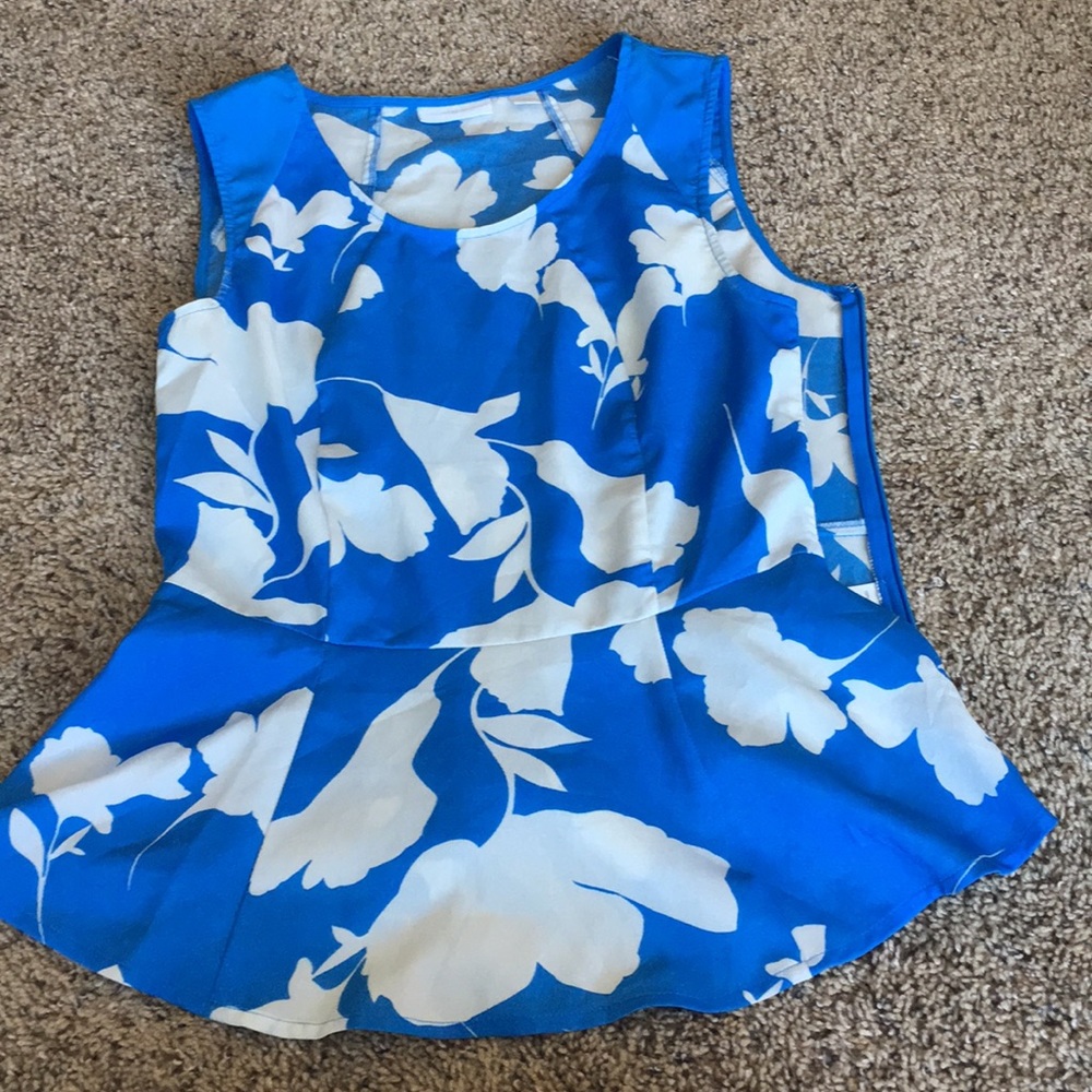 Peplum side zip tank blouse